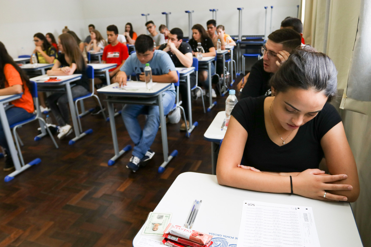 UEPG Adia Provas Do Vestibular E PSS Universidade Estadual De Ponta