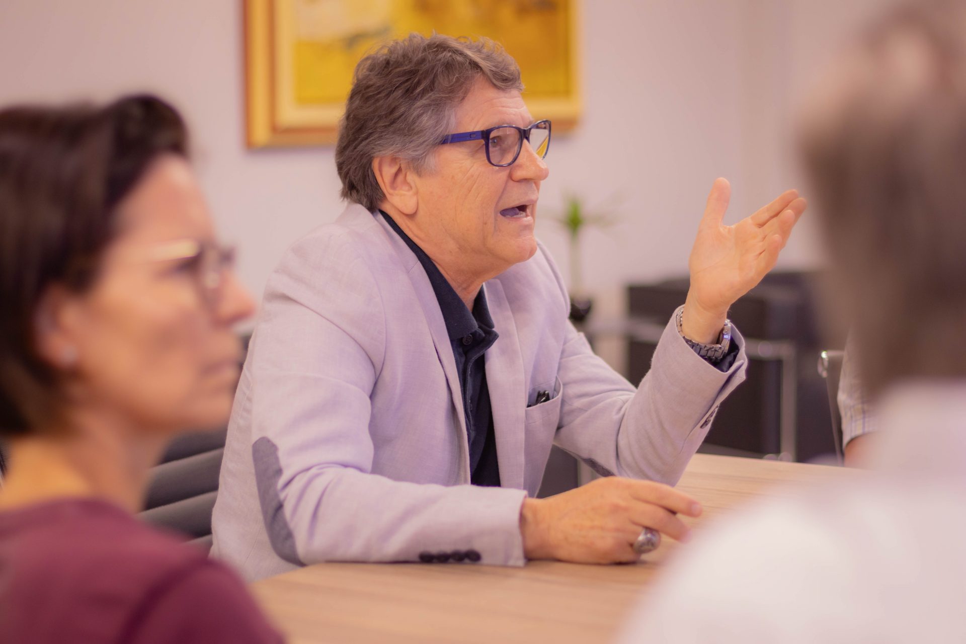 Professores da UEPG debatem parcerias em biotecnologia